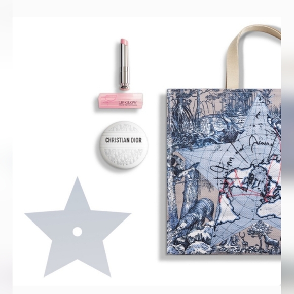 Dior Other - ❌️SOLD❌️ Platinum Loyalty Welcome Gift Around the World